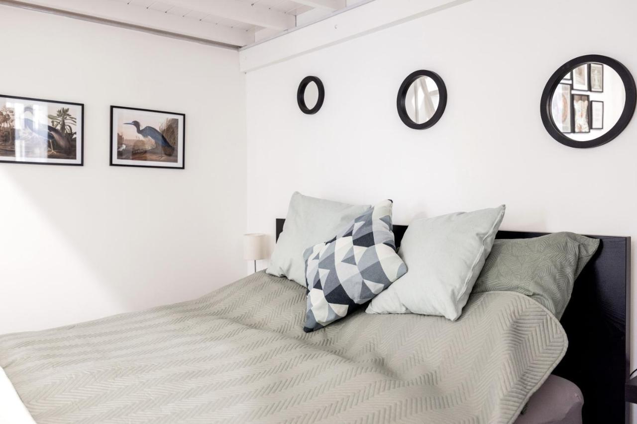 Ferienwohnung Charming Downtown Hideaway Steps From New York Cafe! Budapest Exterior foto